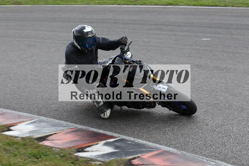 Archiv-2022/13 25.04.2022 Plüss Moto Sport ADR/Einsteiger/82